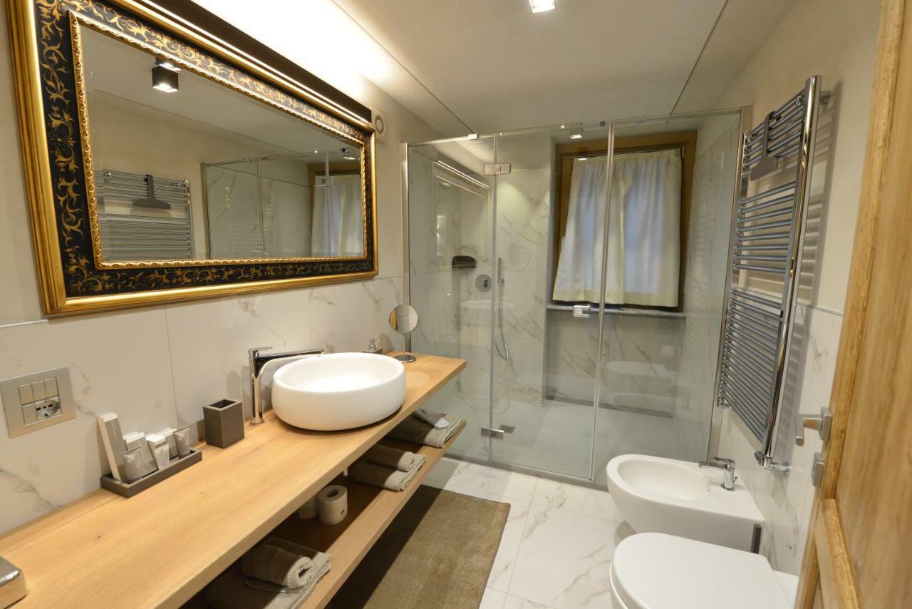 Le Reve Charmant Apartments - Via Sant'Orso,2 Aosta Esterno foto