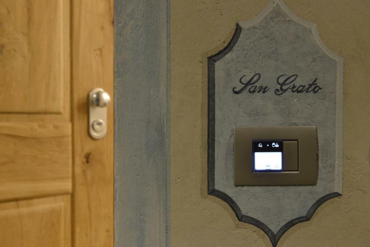Le Reve Charmant Apartments - Via Sant'Orso,2 Aosta Esterno foto