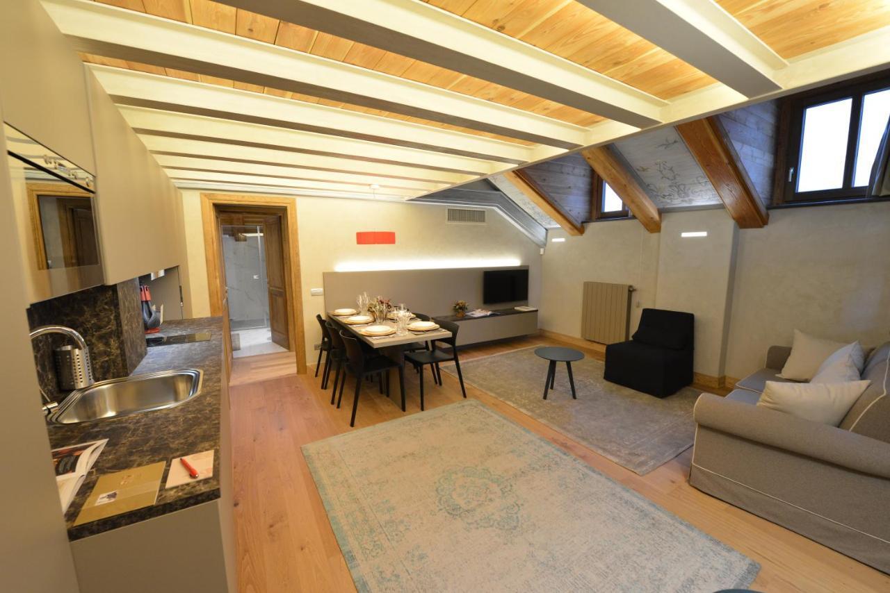 Le Reve Charmant Apartments - Via Sant'Orso,2 Aosta Camera foto